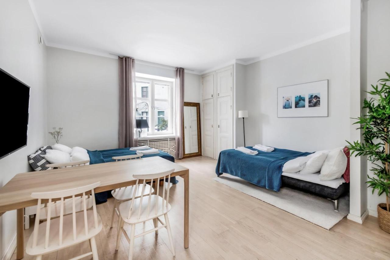 Wehost Modern Scandinavian Studio In Trendy Kallio Helsinki Eksteriør billede