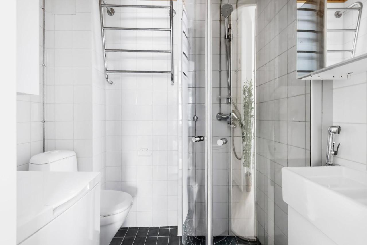Wehost Modern Scandinavian Studio In Trendy Kallio Helsinki Eksteriør billede